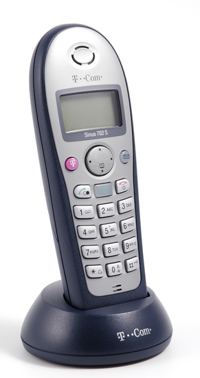 Telekom Sinus 702S Pack aquablau - Mobilteil mit Ladeschale von links