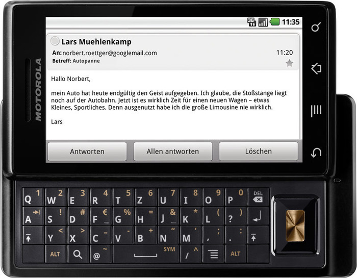 Motorola Milestone mit Vodafone-Branding - Tastatur und Display im Detail
