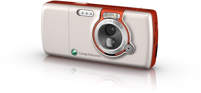 Sony Ericsson W800i - Rckansicht mit Kamera