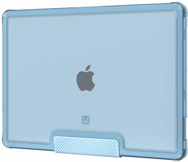 Urban Armor Gear U by UAG [U] Lucent Case | Apple MacBook Pro 13 (2020 - M2 2022) | cerulean (transparent) | 134006115858 -