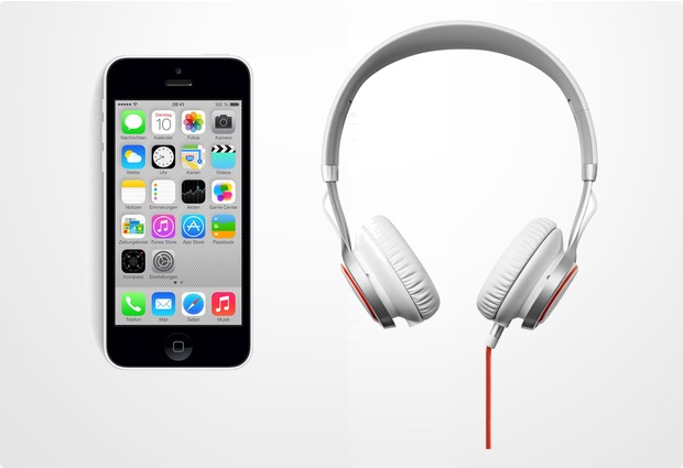 Apple iPhone 5C, 16GB, weiß (Telekom) + Jabra Stereo Headset REVO, weiß
