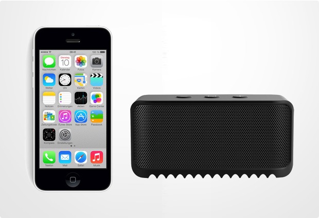 Apple iPhone 5C, 16GB, weiß (Telekom) + Jabra Bluetooth Lautsprecher Solemate mini, schwarz