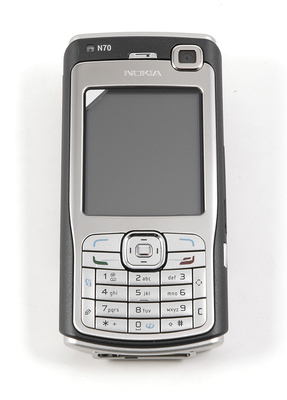 Nokia N70, schwarz-silber